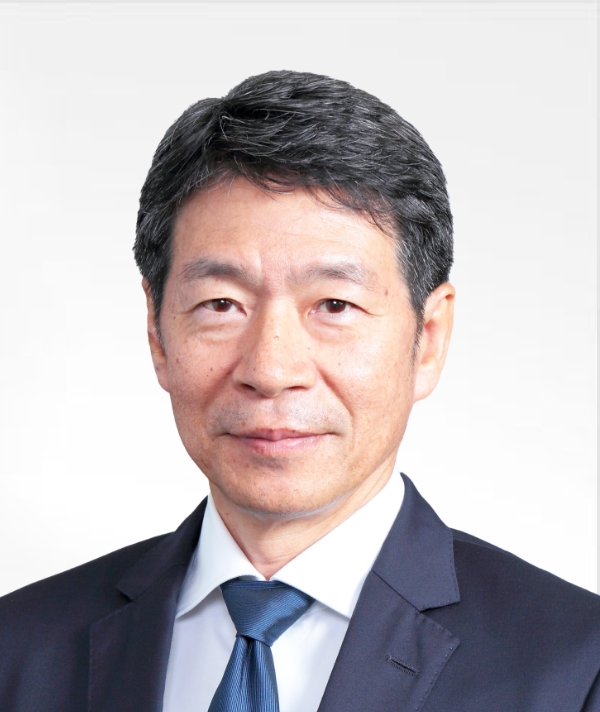 宮倉社長の顔写真